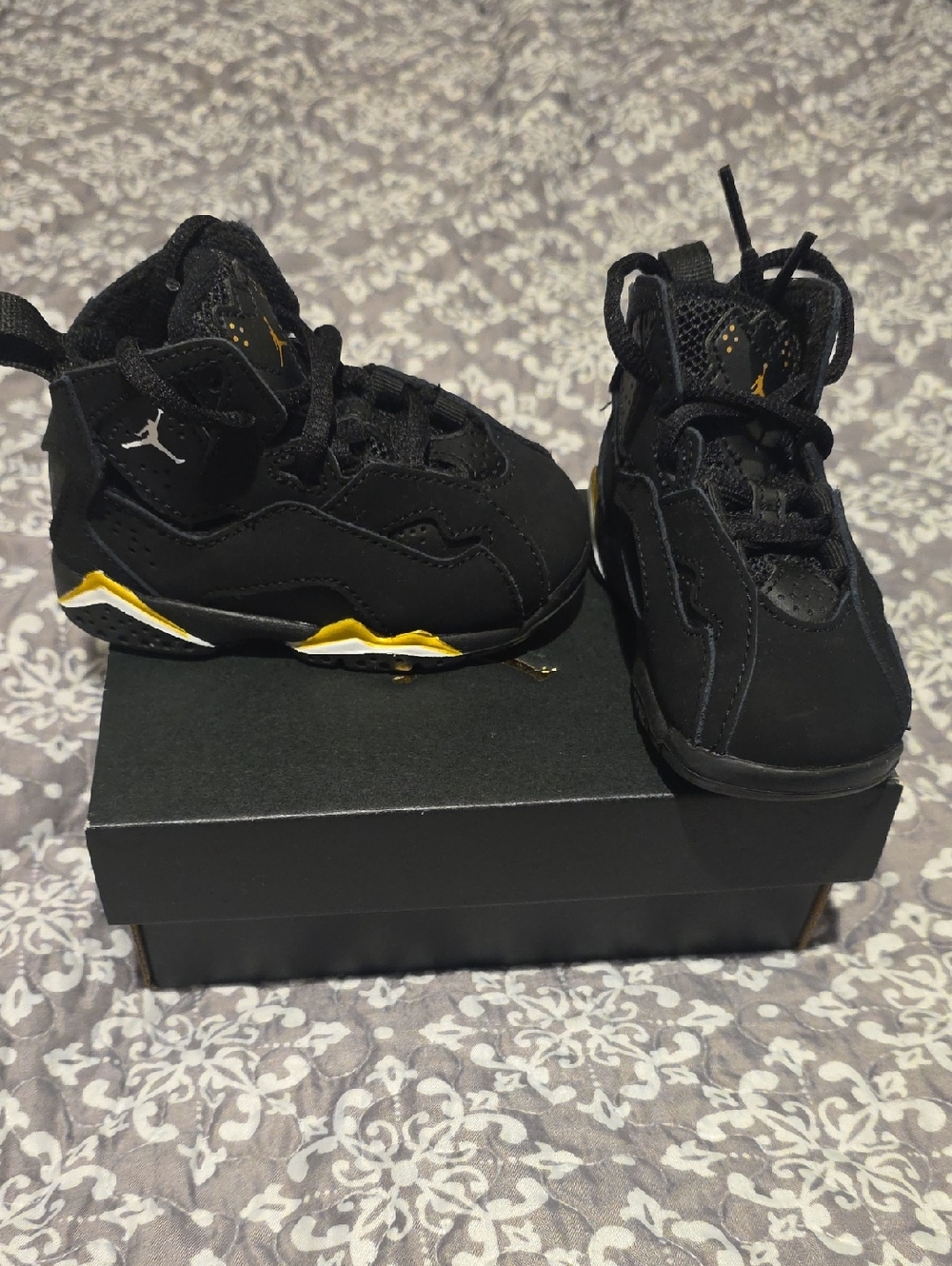 Jordan Kids' High-Top Sneakers in Black and Yellow Accent